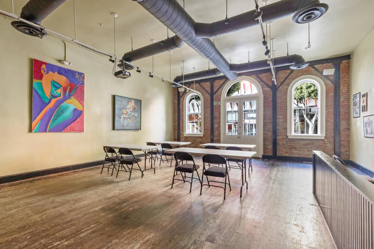  | HI Los Angeles - Santa Monica Hostel