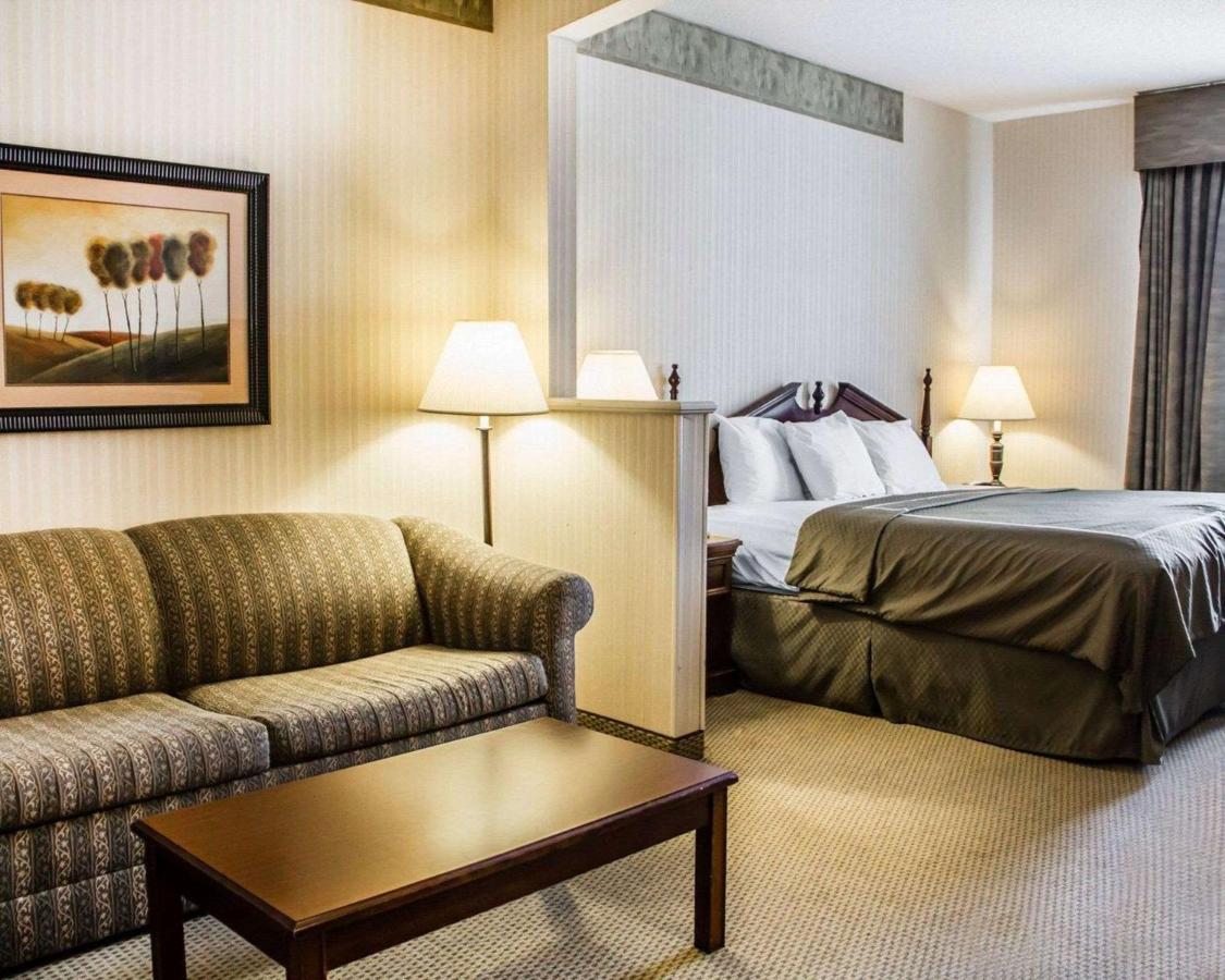 Deluxe King Suite - Non-Smoking at Comfort Suites McAlester
