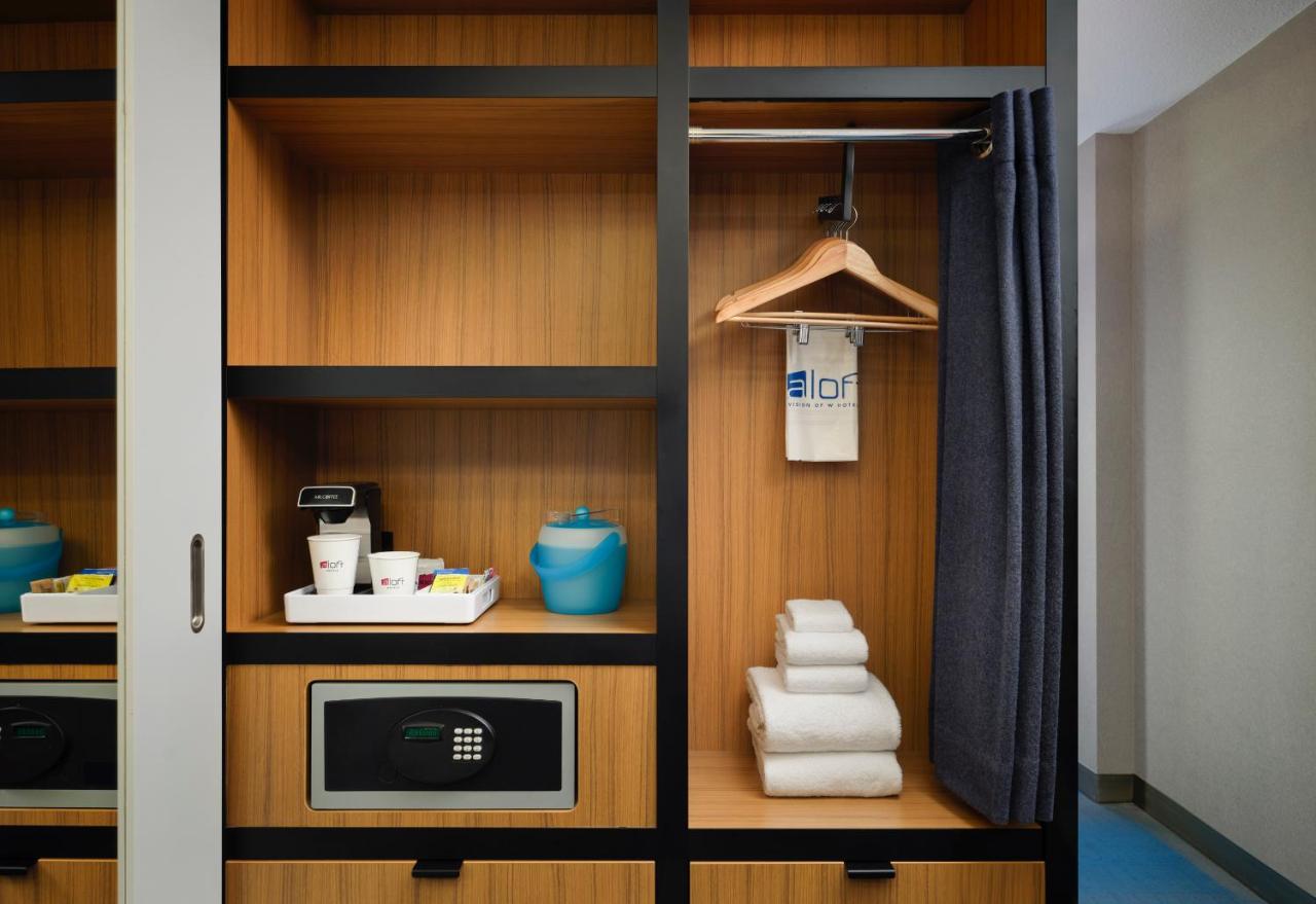 Traditional Queen Room with Two Queen Beds and Roll-in Shower - Mobility and Hearing Accessible at Aloft by Marriott Chicago Downtown River North