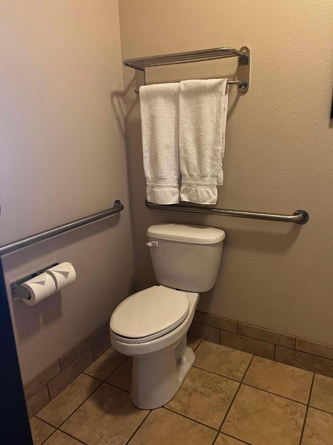 Room #117073955 at Best Western Plus Landmark Hotel