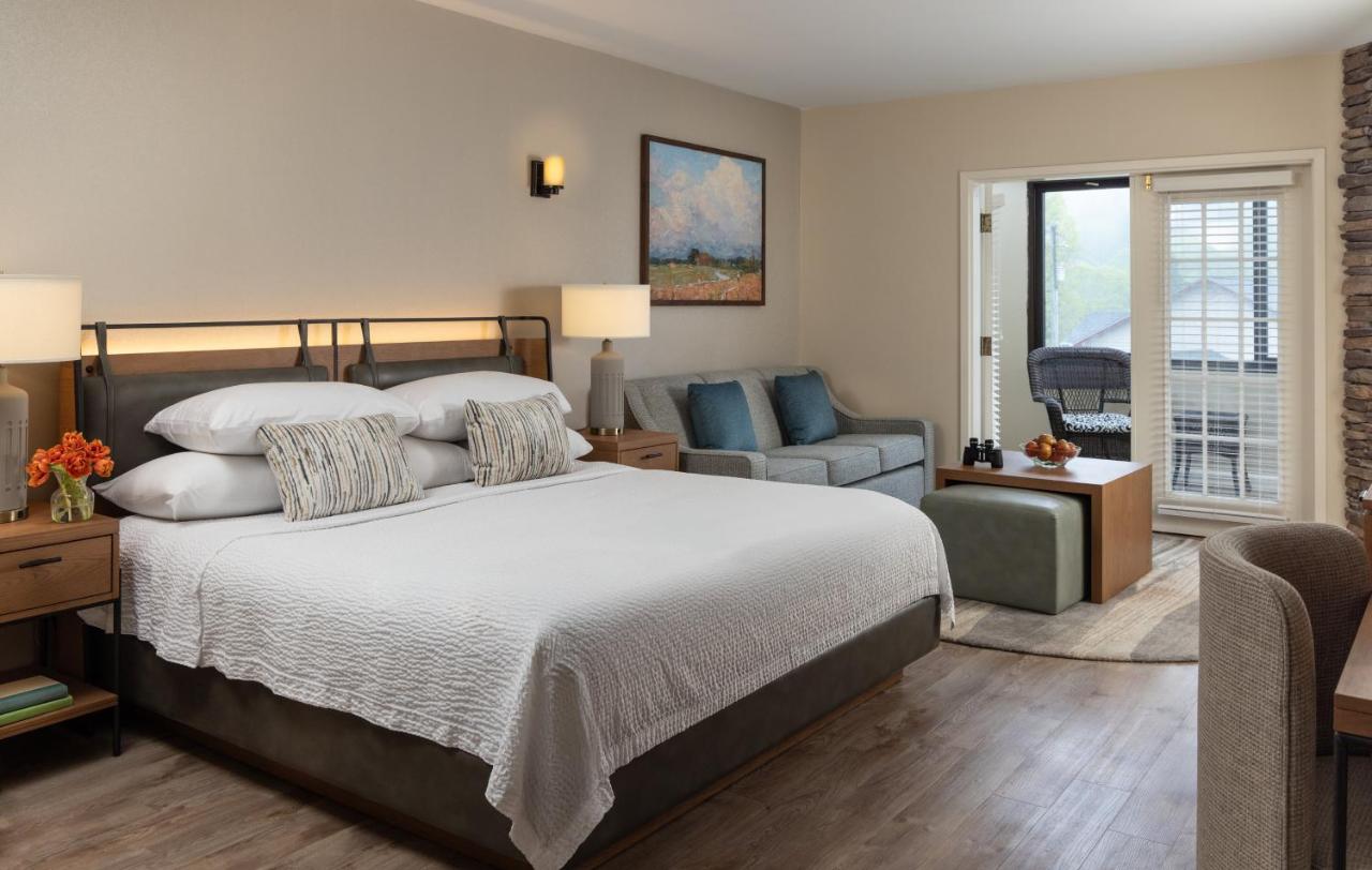  | Meadowbrook Inn