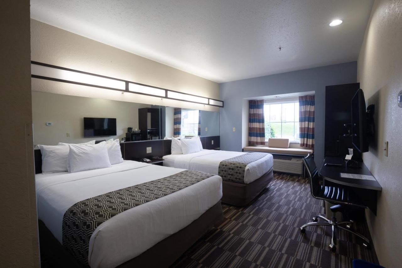 Queen Room with Two Queen Beds - Non-Smoking at Microtel Inn & Suites by Wyndham Waynesburg