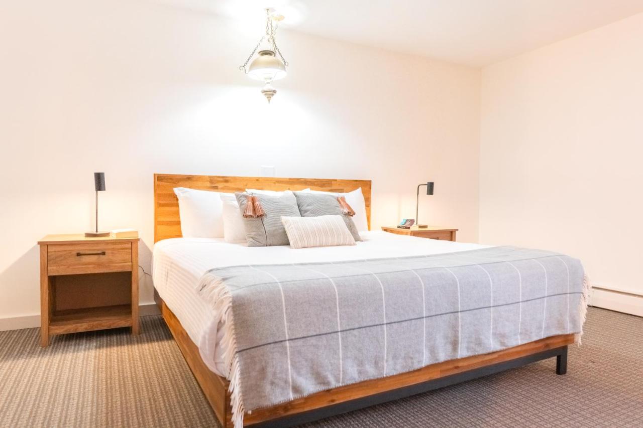 | Innsbruck Inn at Stowe