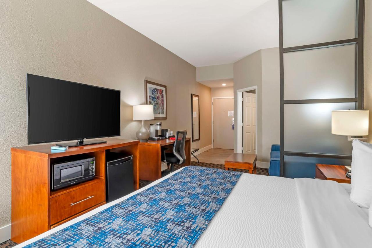 King Suite at Best Western Plus Greenville I-385 Inn & Suites