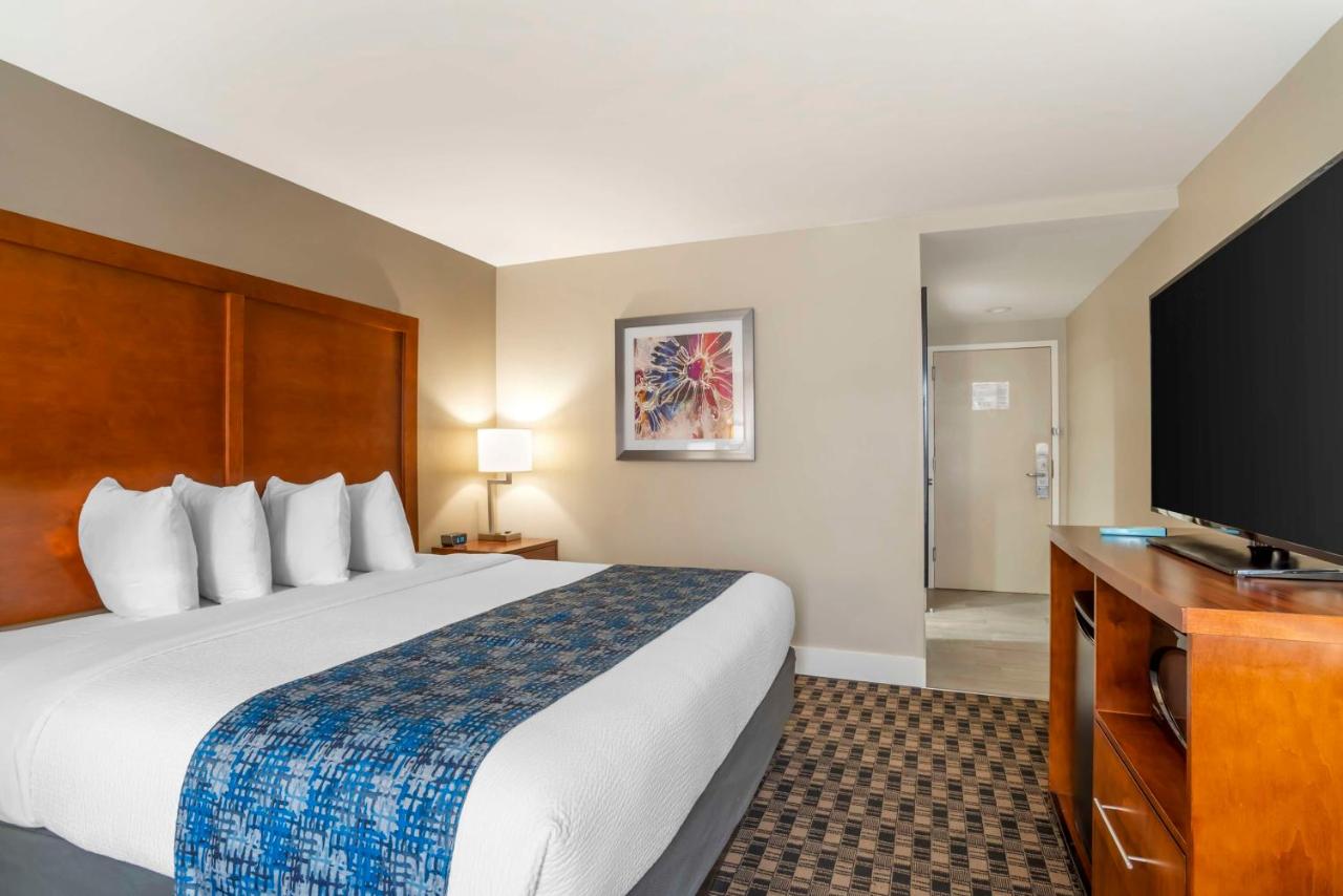 King Room - Disability Access at Best Western Plus Greenville I-385 Inn & Suites
