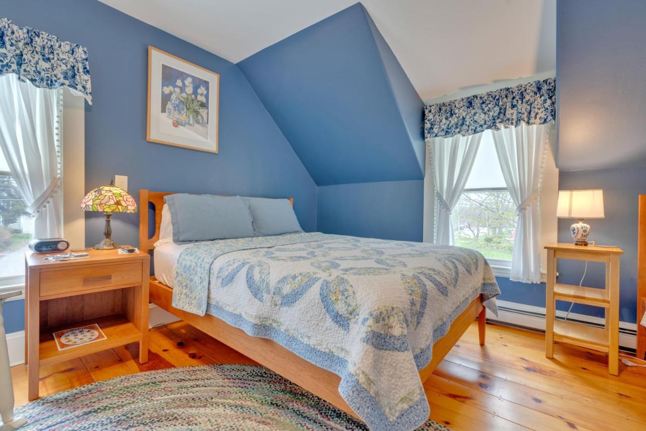 | James Place Inn Bed and Breakfast