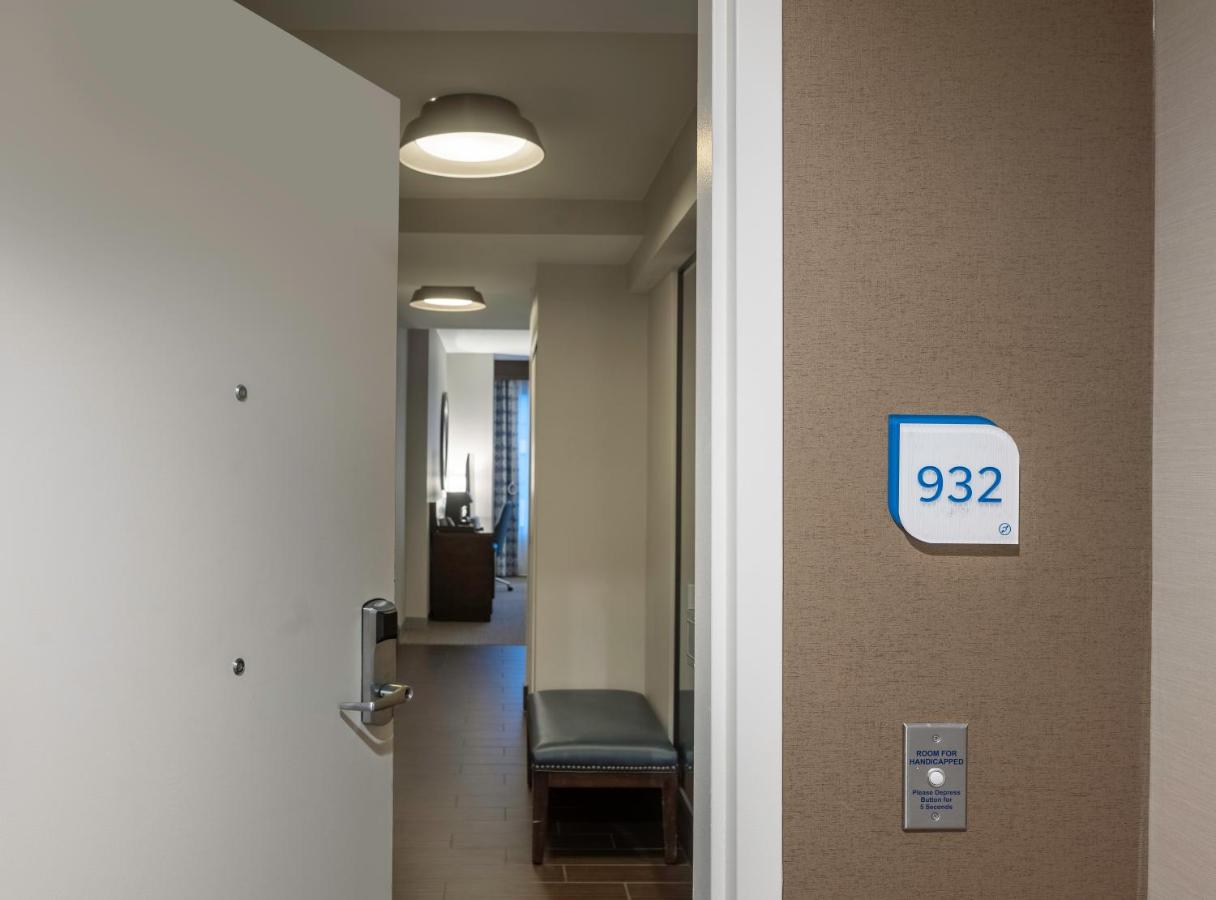 | Hilton Garden Inn Washington DC/Georgetown Area