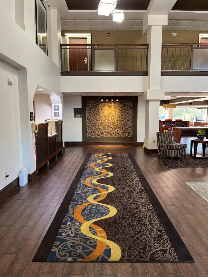 | Hamilton Inn Birmingham-Bessemer