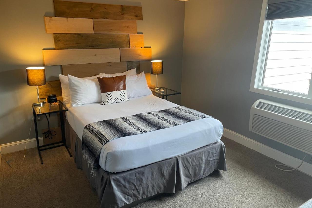 | Hotel Rapids