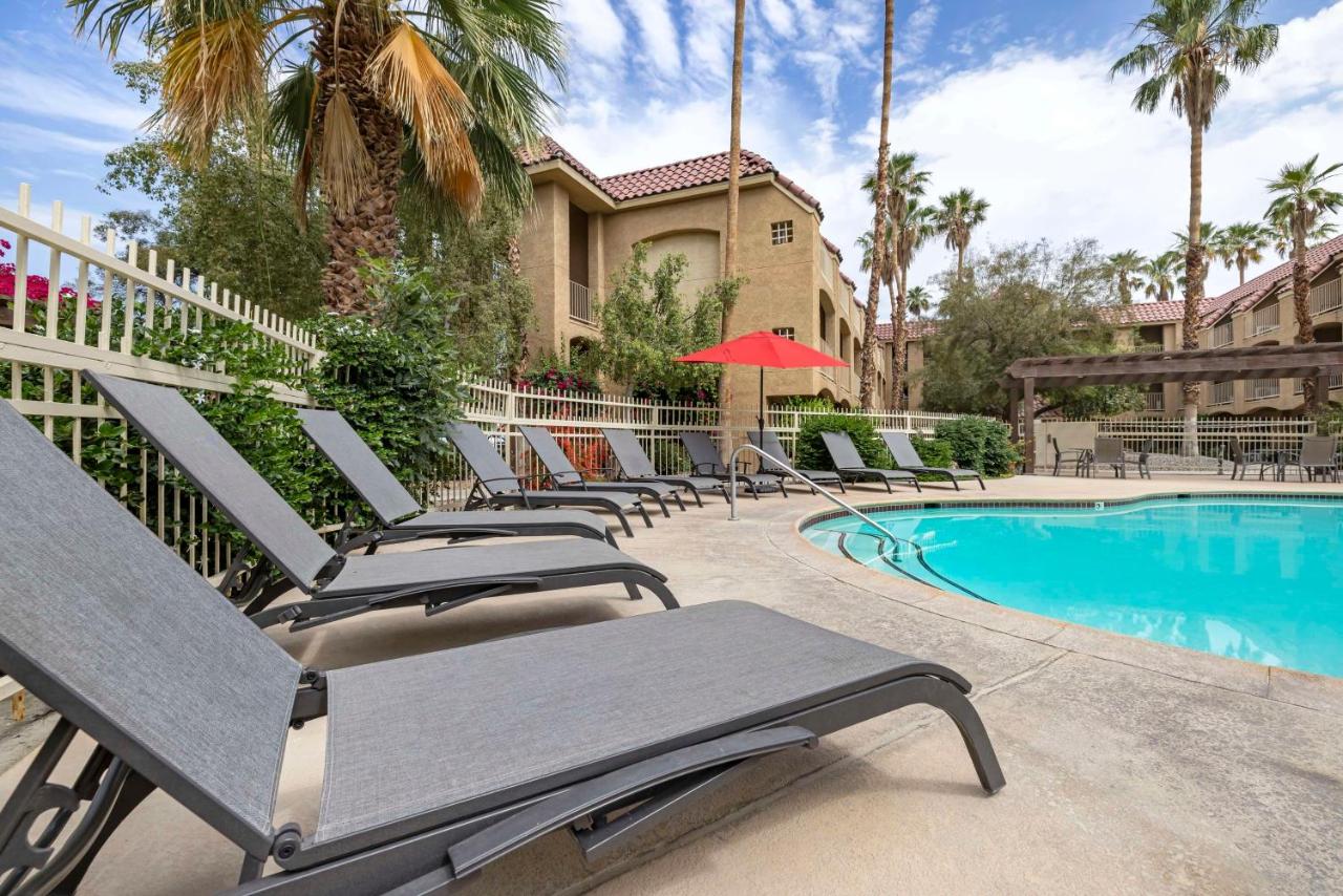| Best Western Plus Palm Desert Resort