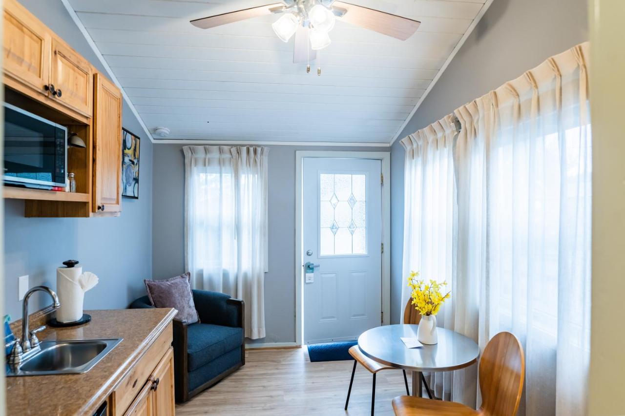 Queen Room with Kitchen at Inn at Haystack Rock