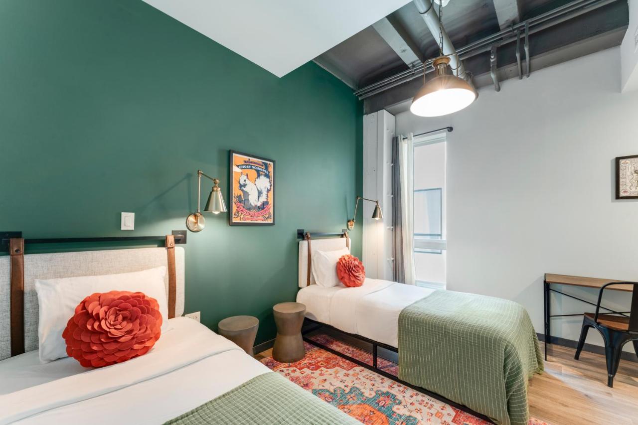 Standard Twin Room at Hotel Nell - Union Market