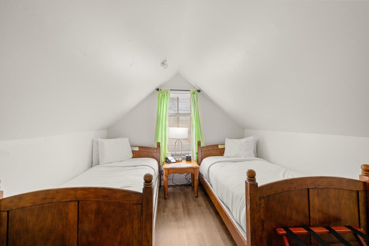| Coombs Inn & Suites, Ascend Hotel Collection