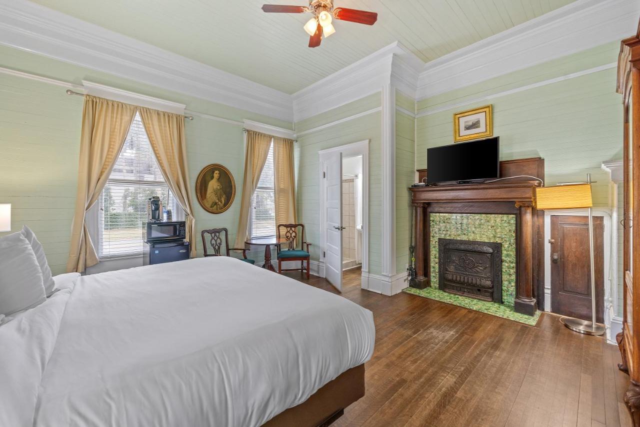 | Coombs Inn & Suites, Ascend Hotel Collection