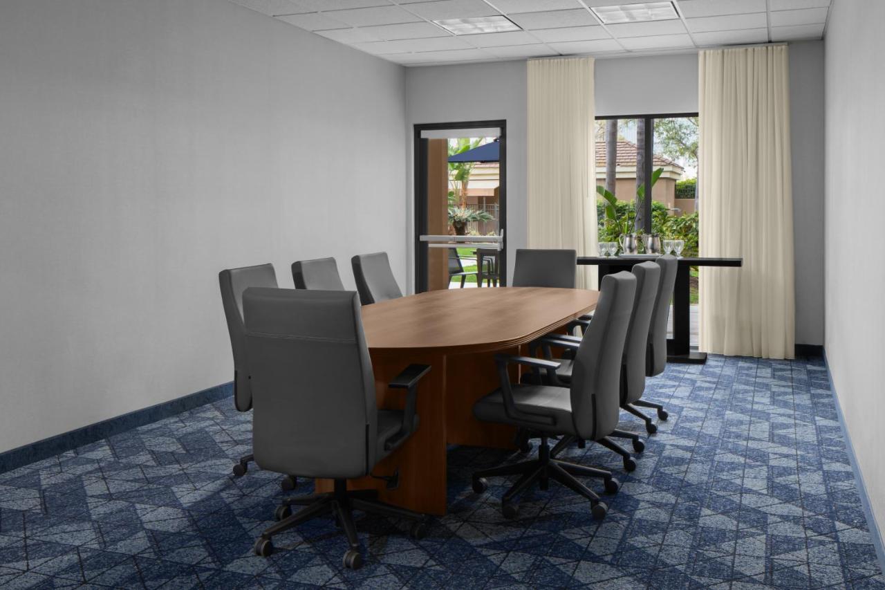  | Courtyard by Marriott San Diego Central