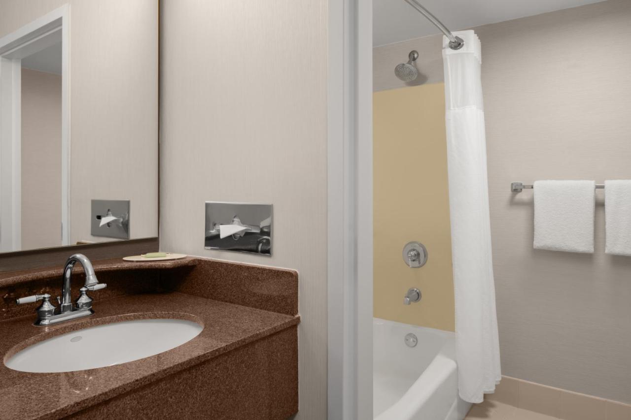 Queen Room with Two Queen Beds at Courtyard by Marriott San Diego Central