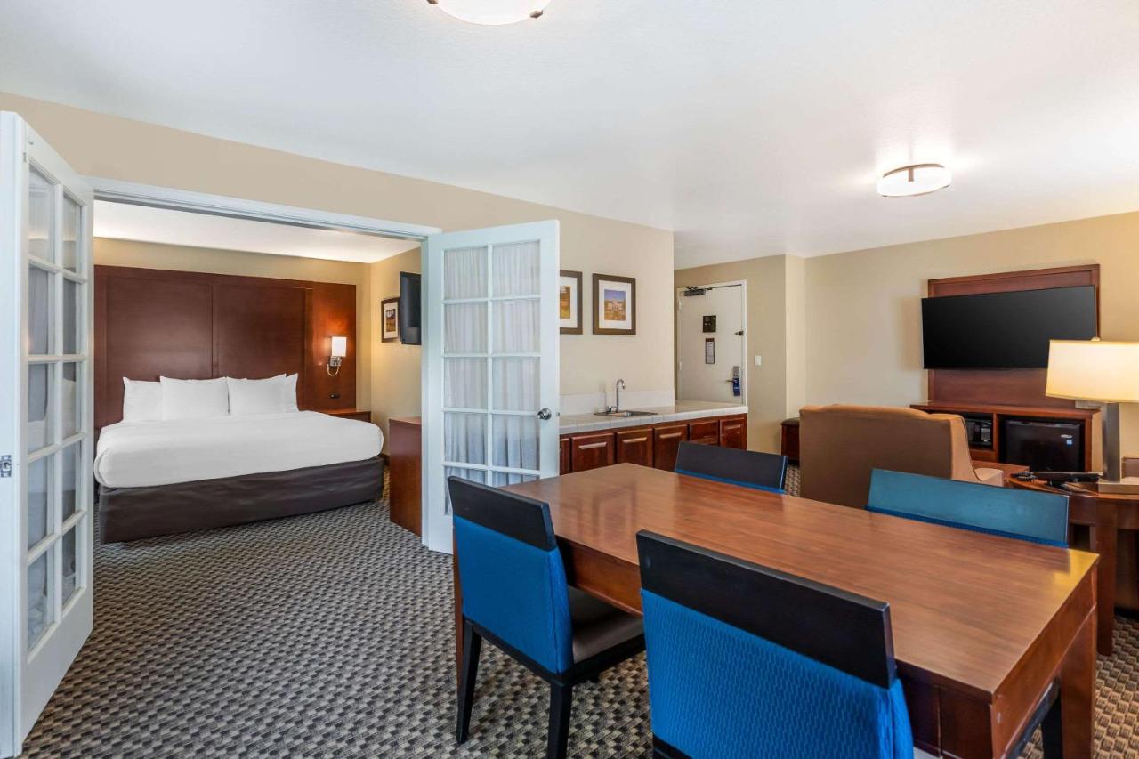 | Comfort Inn Cordelia