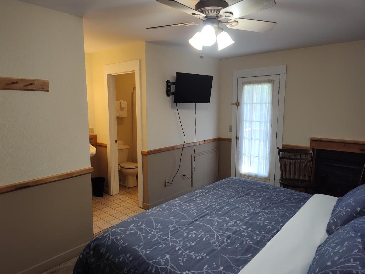  | Doveberry Inn