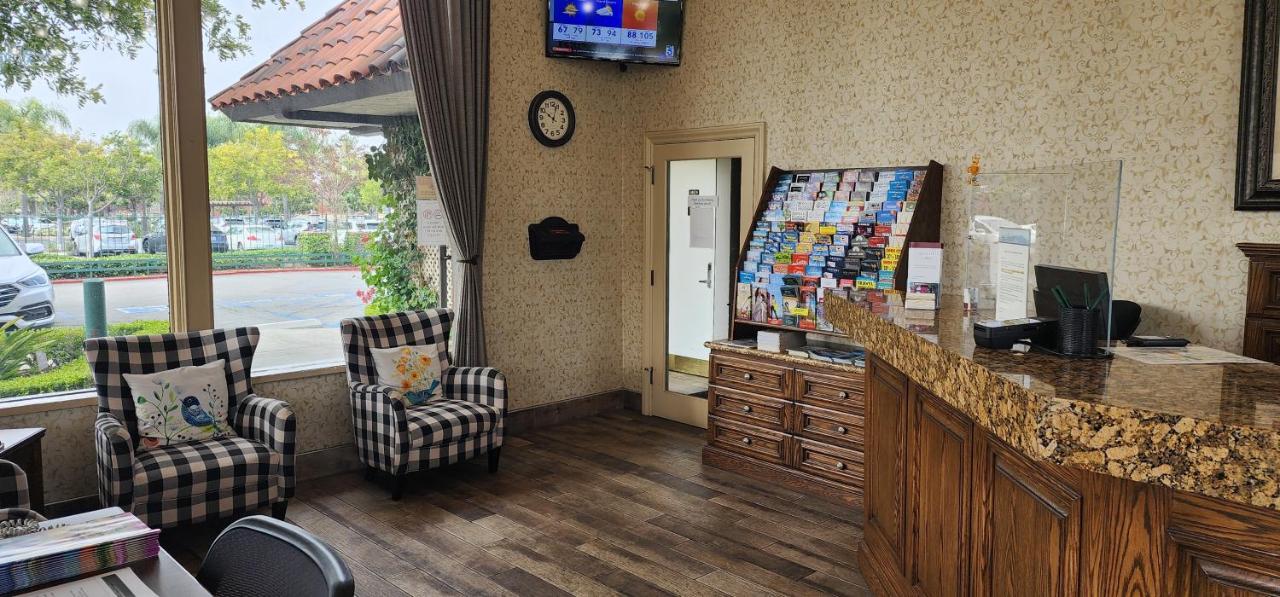 | Laguna Hills Lodge-Irvine Spectrum