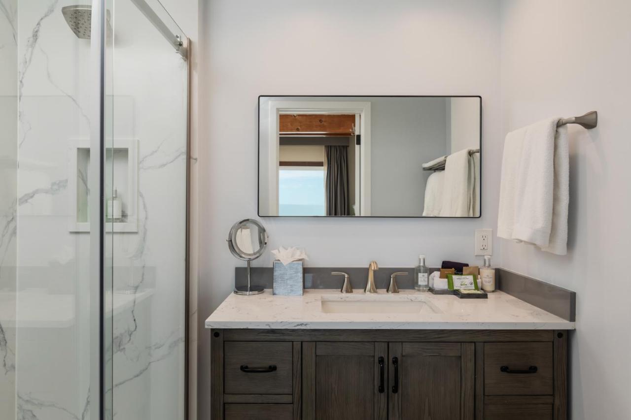 Executive Queen Room at Cypress Inn On Miramar Beach