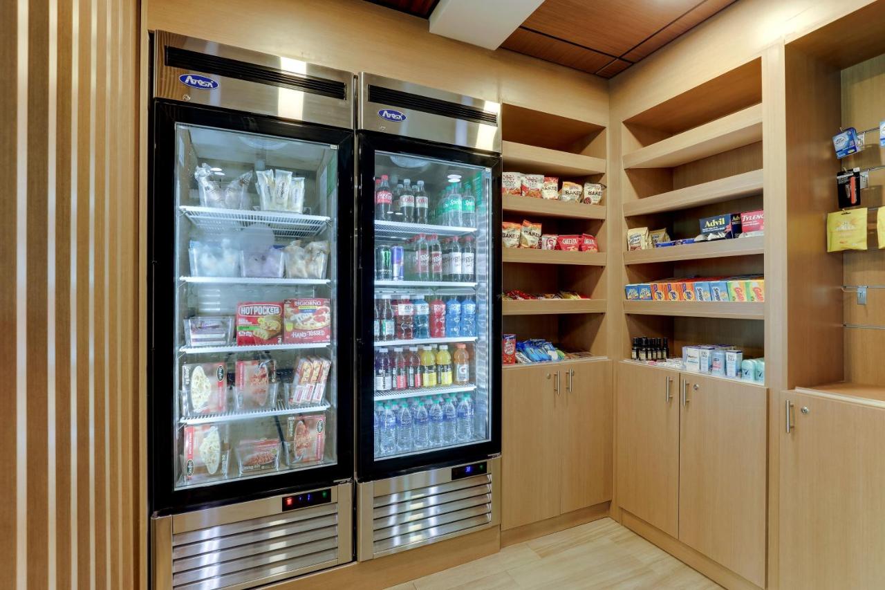  | Holiday Inn Express & Suites Richmond, an IHG Hotel