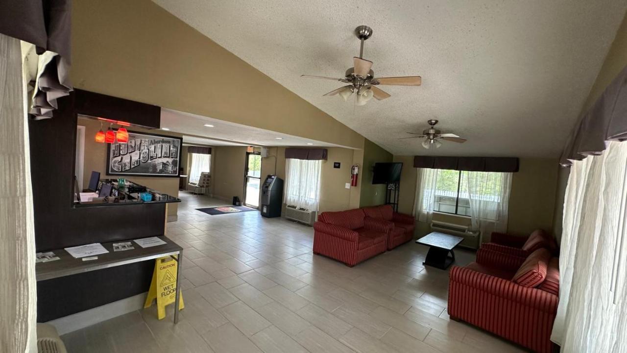 | AmeriVu Inn & Suites-Extended stay Aberdeen