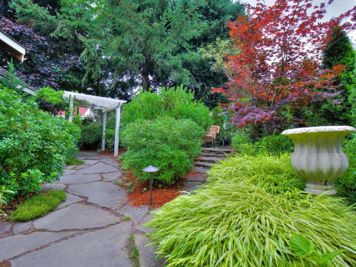  | Argyle House Bed and Breakfast