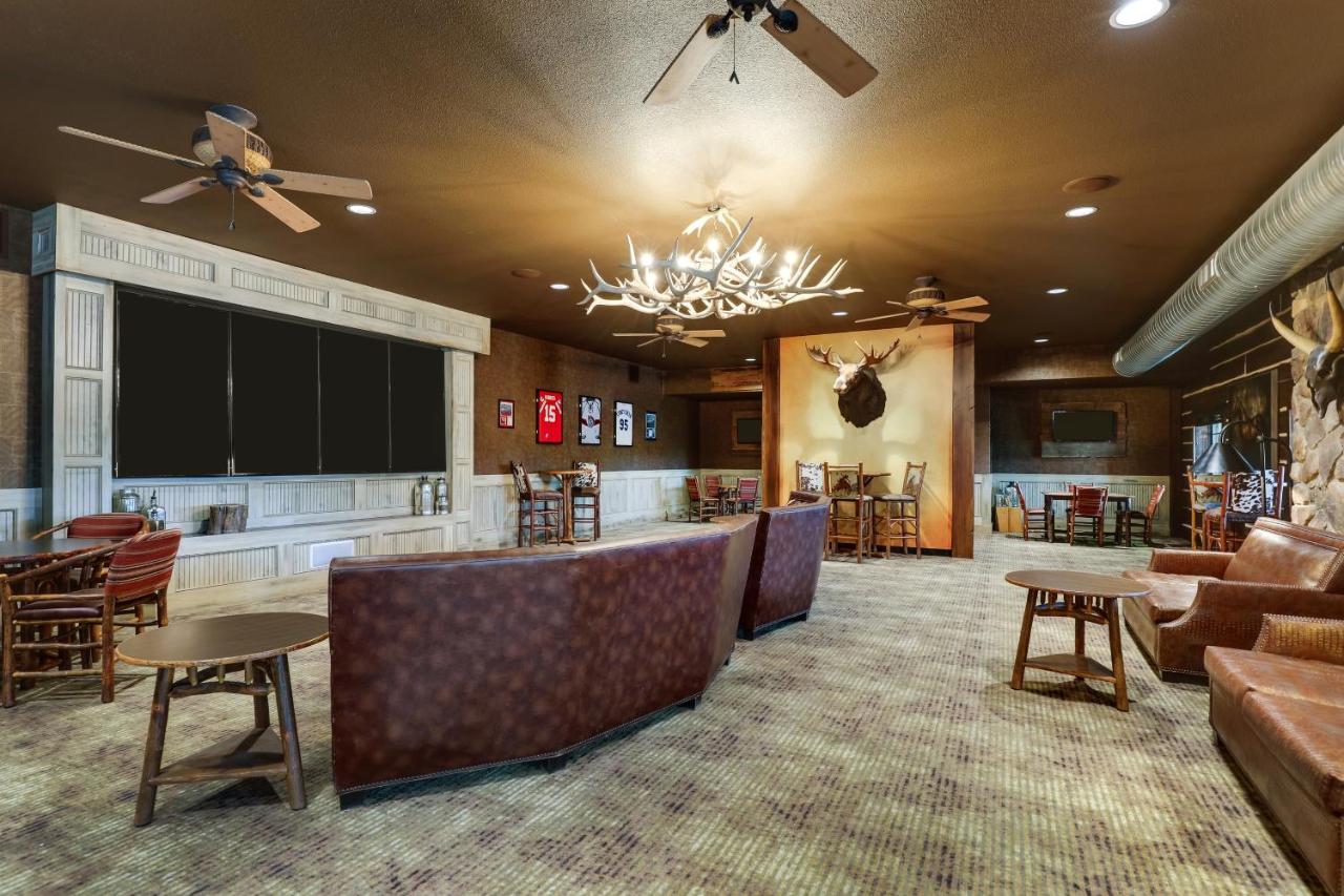 | Stoney Creek Hotel Kansas City - Independence