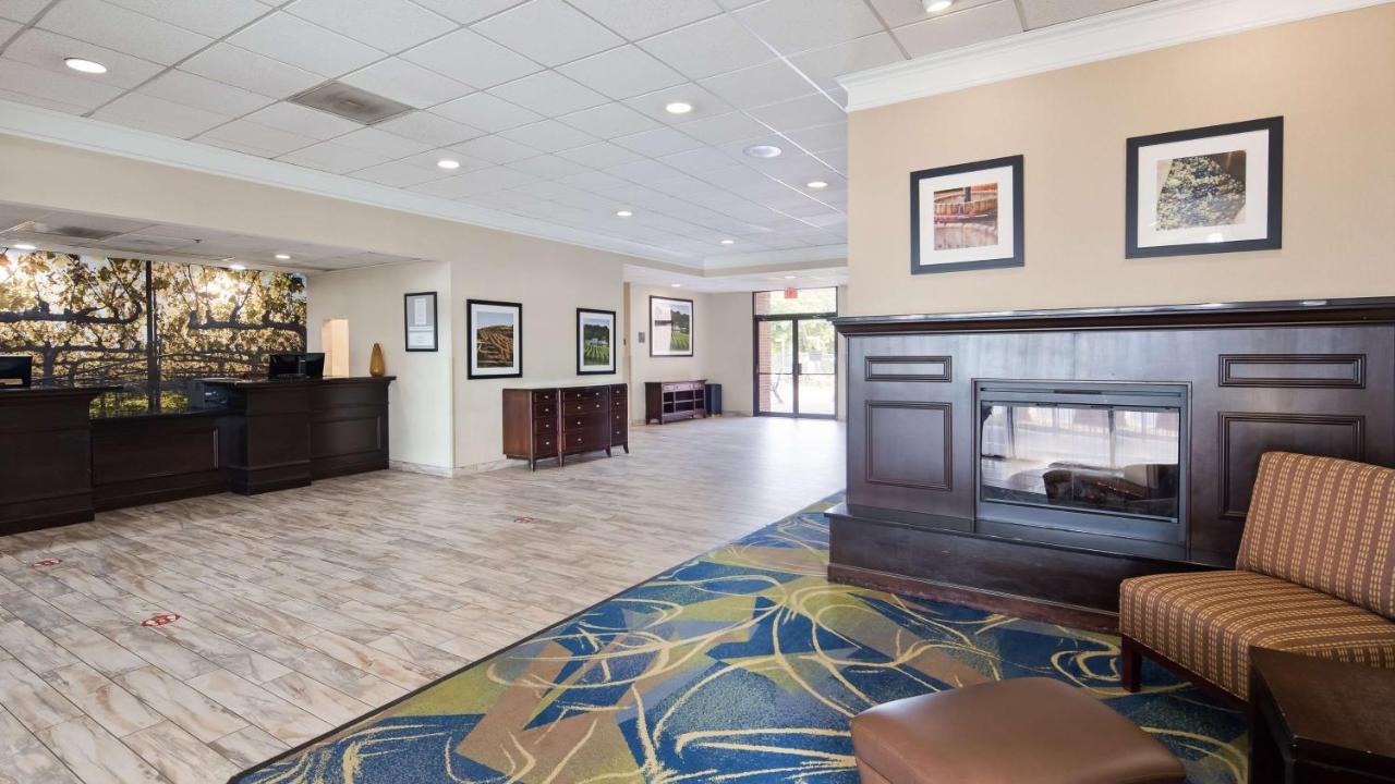  | Best Western Leesburg