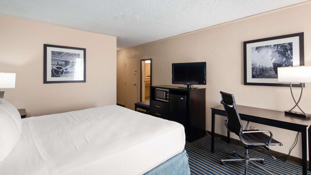  | Best Western Leesburg