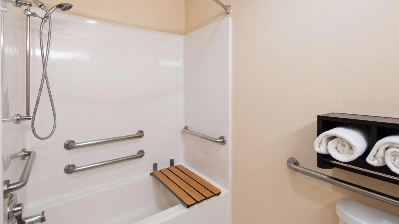  | Best Western Leesburg