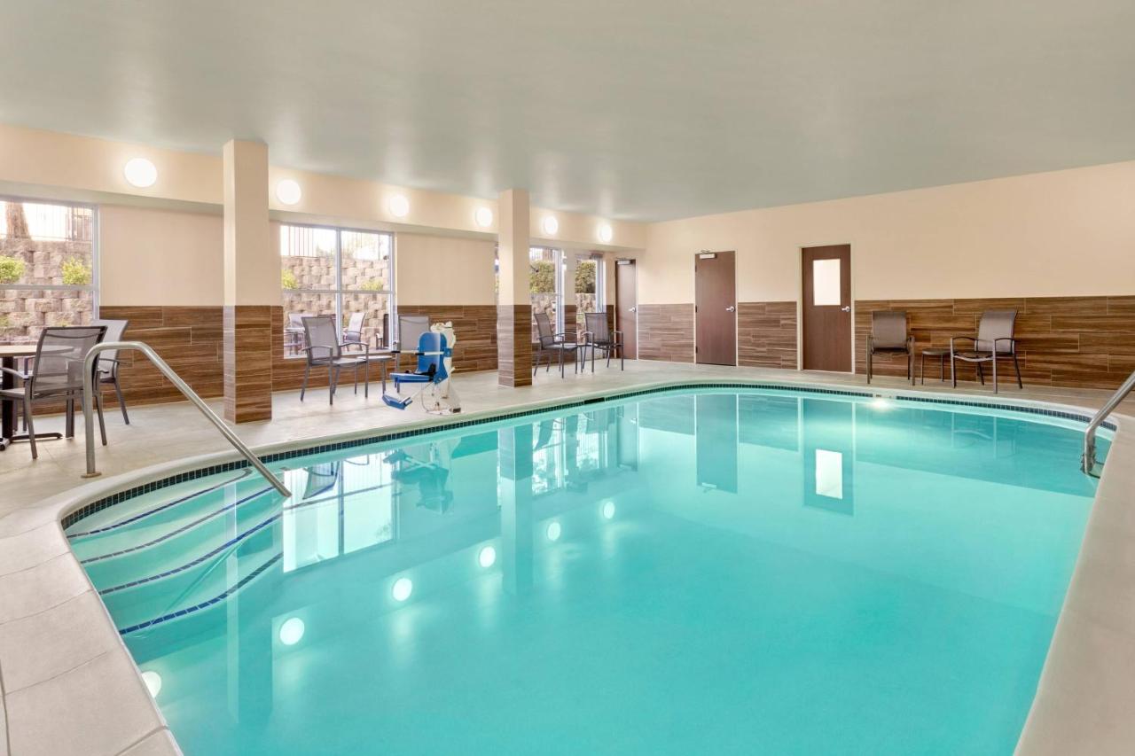 | Fairfield Inn Roseville