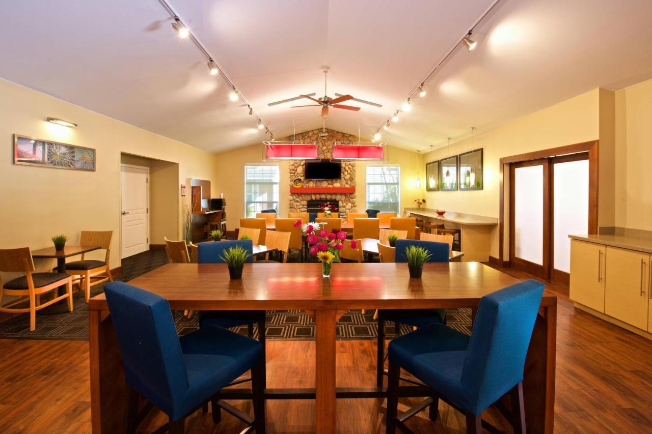 | Towneplace Suites By Marriott Seattle Southcenter