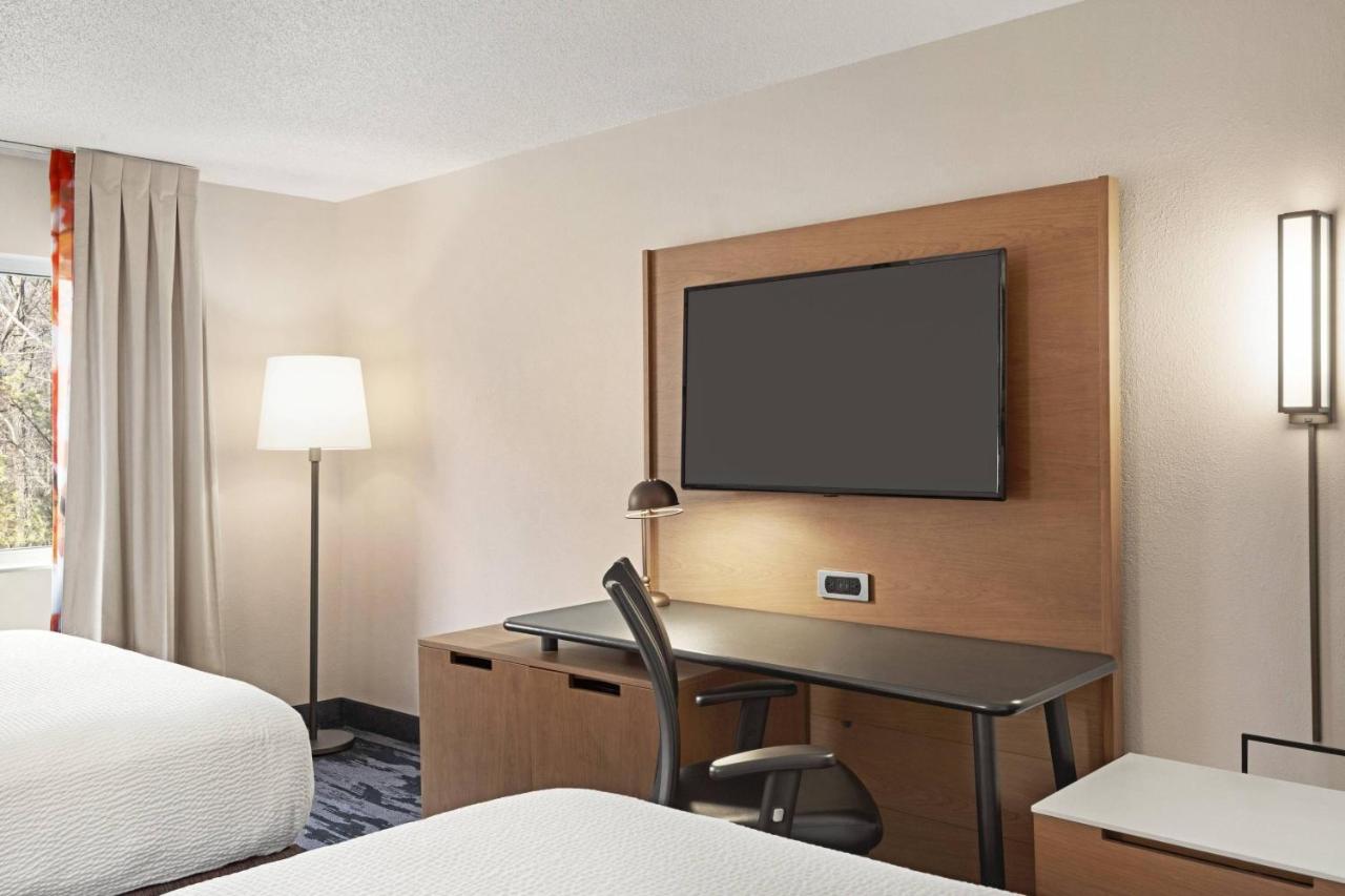 | Fairfield Inn by Marriott Warren Niles
