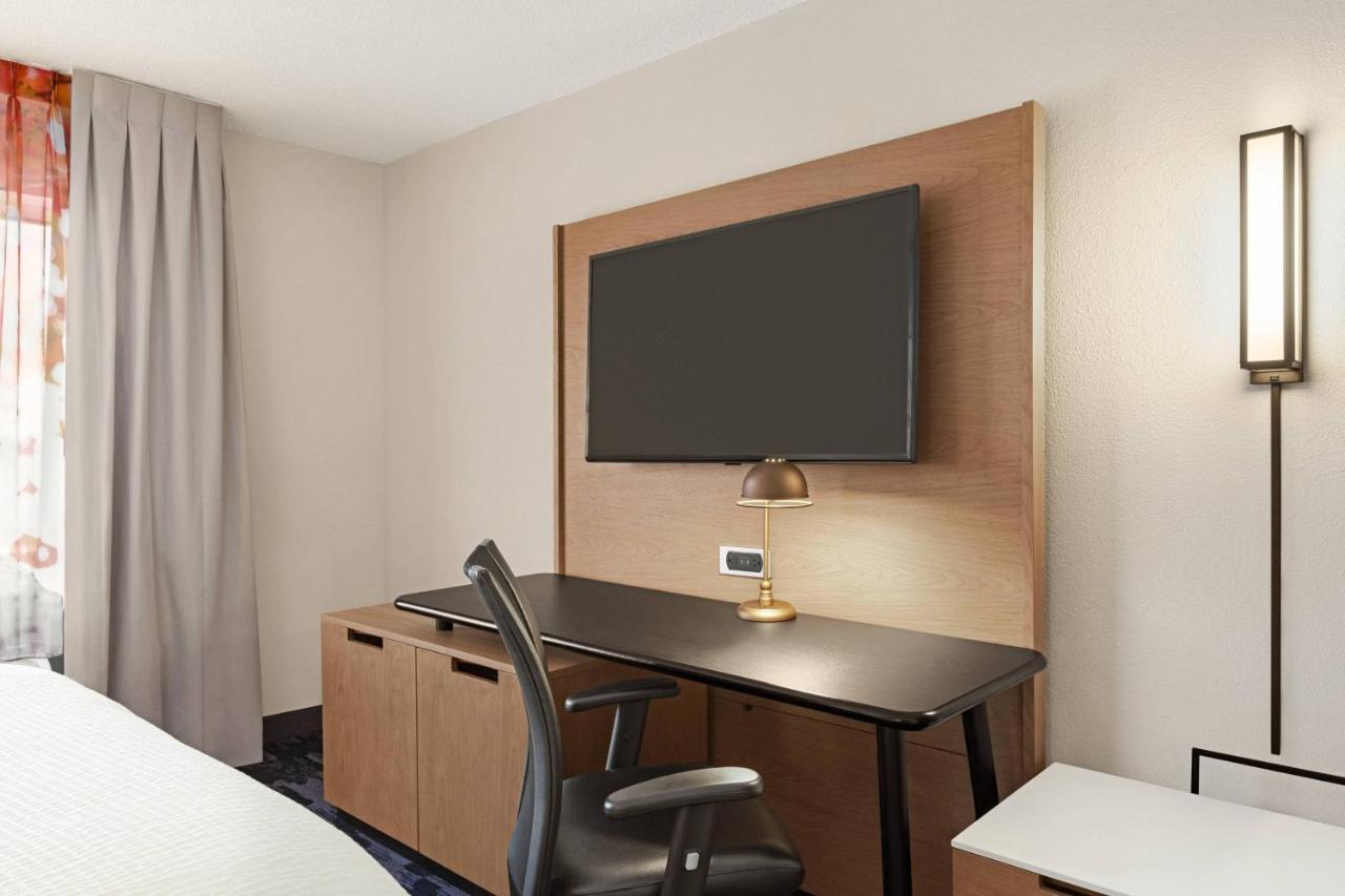 | Fairfield Inn by Marriott Warren Niles