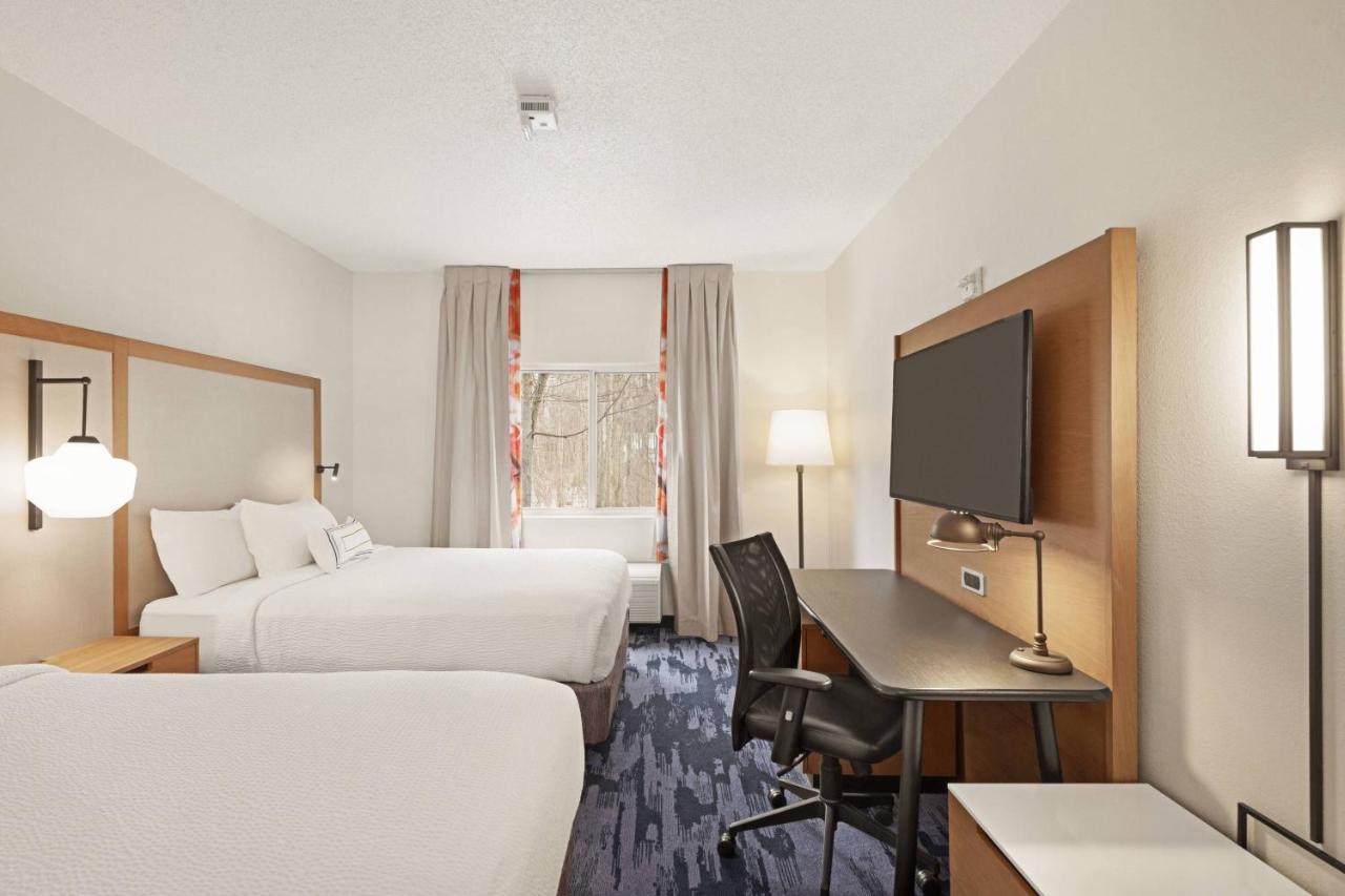 | Fairfield Inn by Marriott Warren Niles