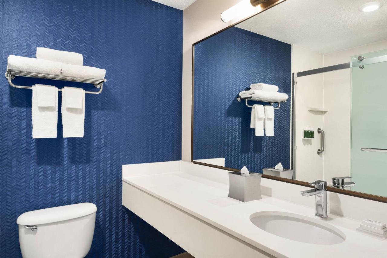 | Fairfield Inn by Marriott Warren Niles