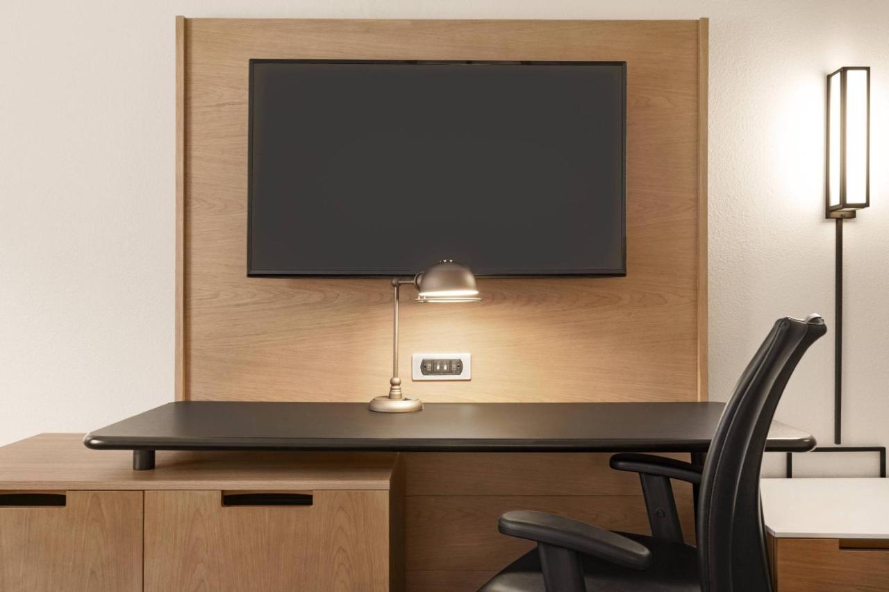 | Fairfield Inn by Marriott Warren Niles