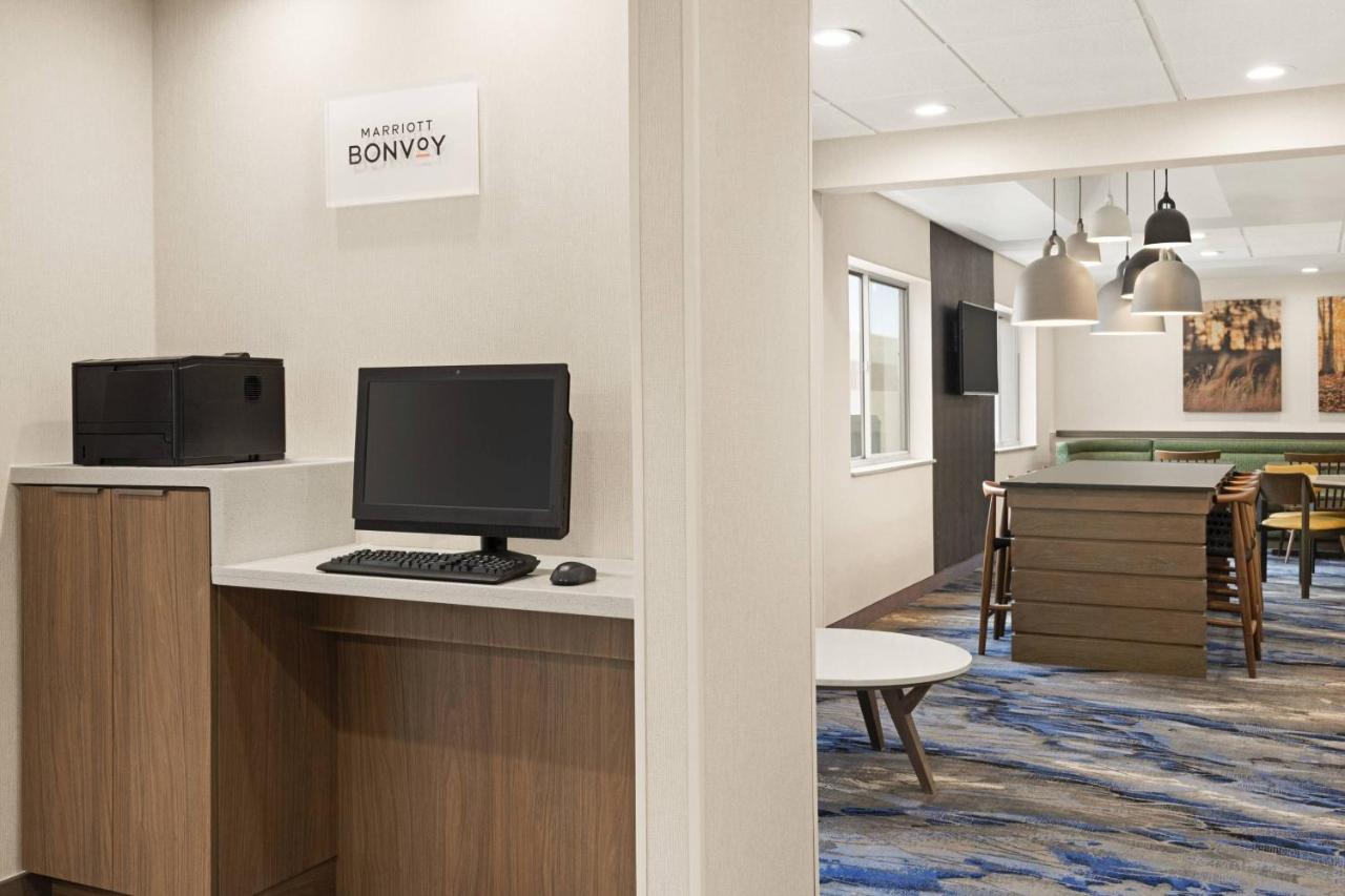 | Fairfield Inn by Marriott Warren Niles