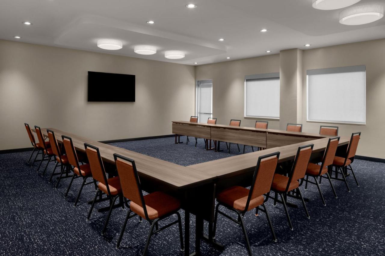 | SpringHill Suites by Marriott Houston Intercontinental Arprt