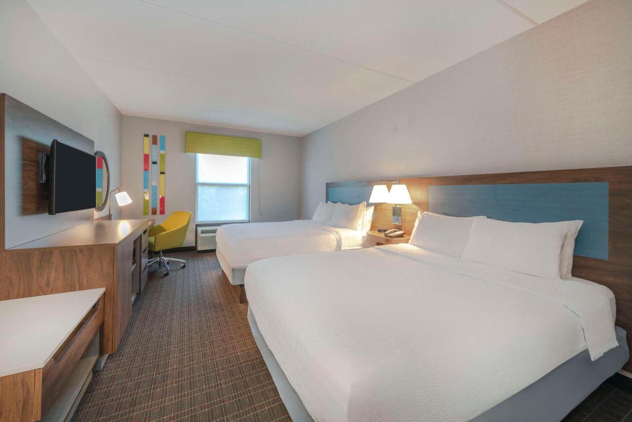 Queen Room with Two Queen Beds at Hampton Inn & Suites Burlington, NC