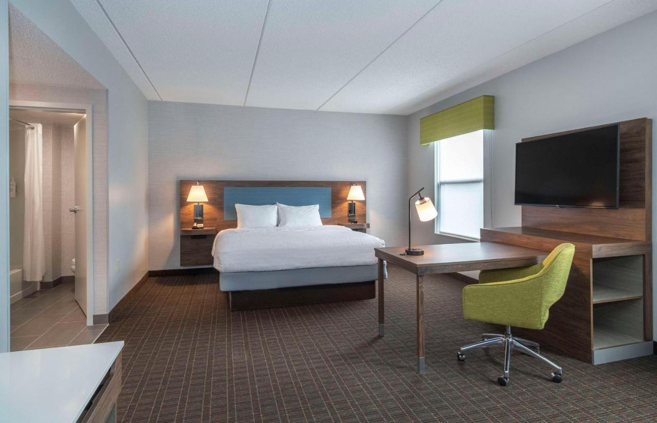 King Studio with Sofa Bed - Non-Smoking at Hampton Inn & Suites Burlington, NC