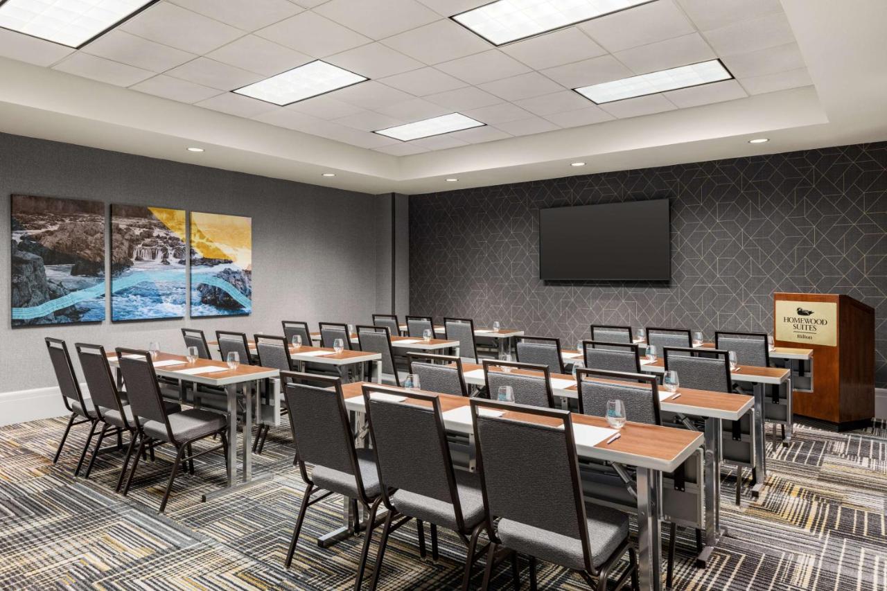 | Homewood Suites by Hilton Washington, D.C. Downtown