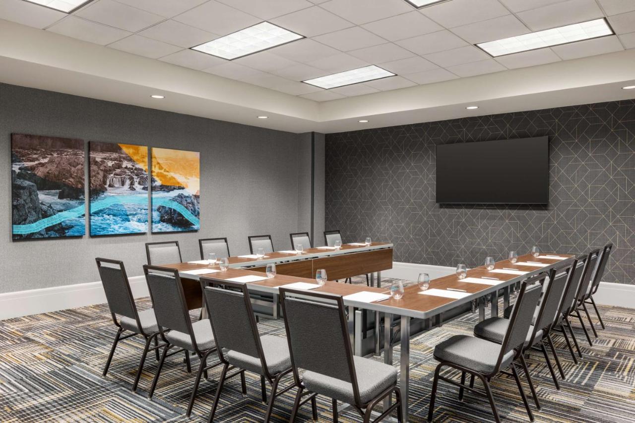 | Homewood Suites by Hilton Washington, D.C. Downtown