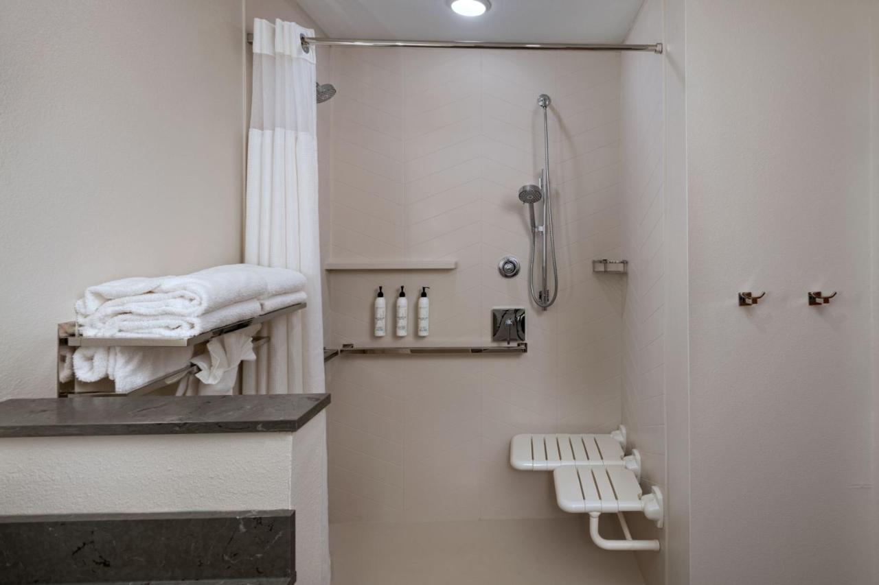 | Fairfield by Marriott Inn & Suites Austin Georgetown