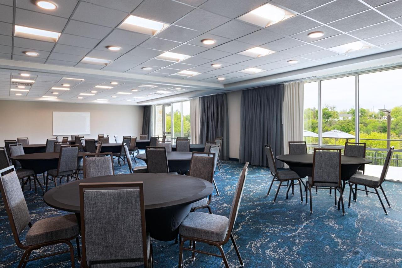 | Fairfield by Marriott Inn & Suites Austin Georgetown