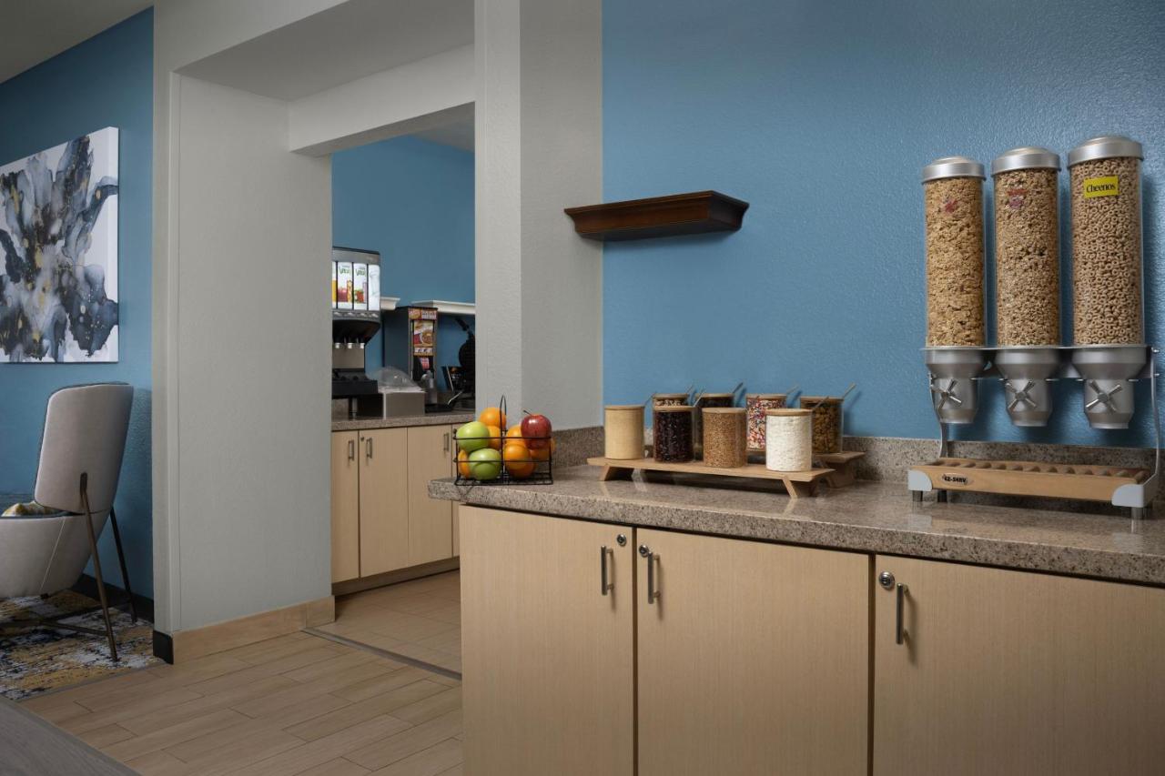 | TownePlace Suites Dallas DeSoto