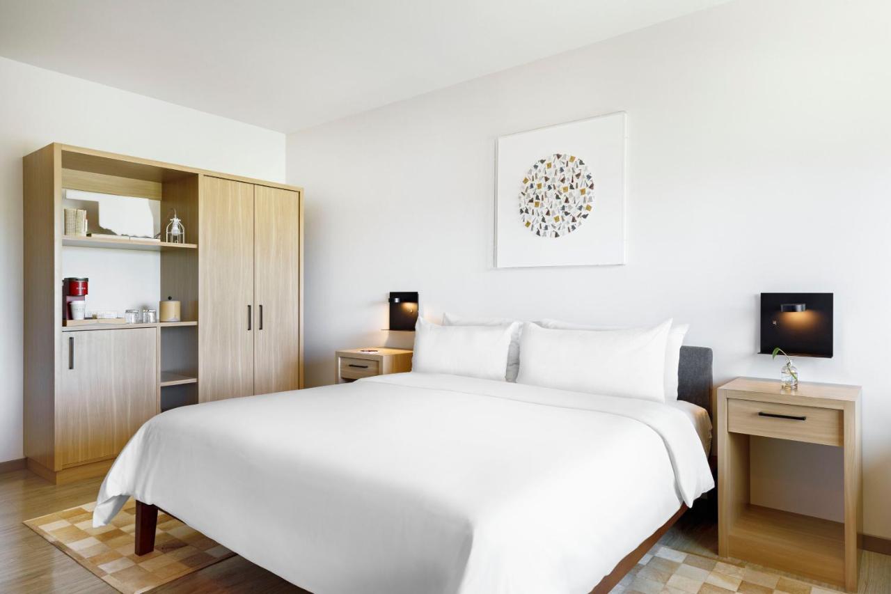 | Noun Hotel