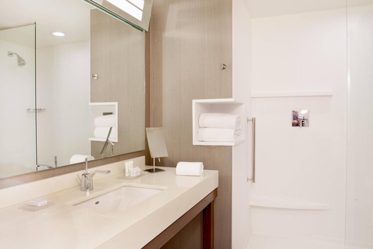  | Courtyard by Marriott Yonkers Westchester County