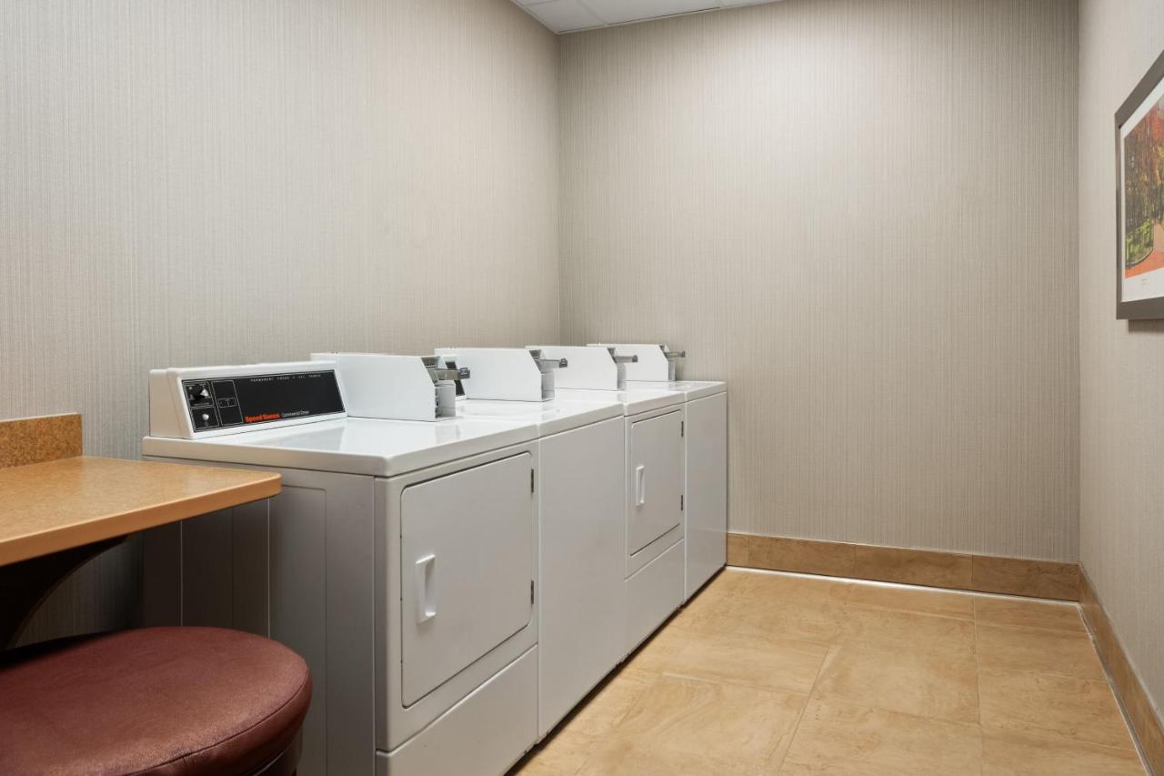 | Courtyard by Marriott Hammond
